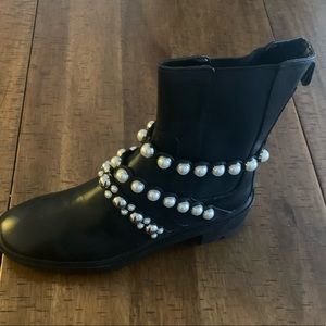 COPY - Zara pearl moto boots